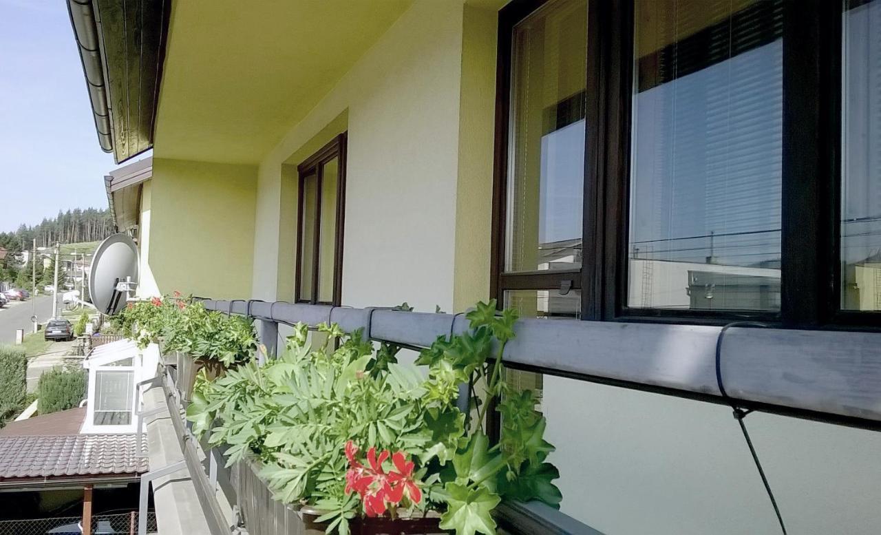 Apartment Beatris Svit Exterior foto